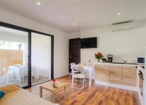 Appartement Tranquille En Bas De Villa Afa Екстер'єр фото